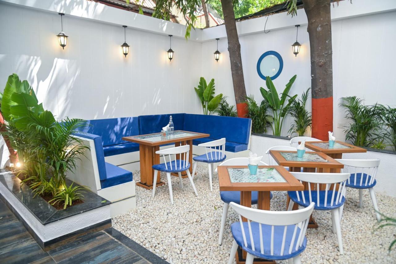 The Voyage - Cafe Hostel Cowork Pune Eksteriør billede
