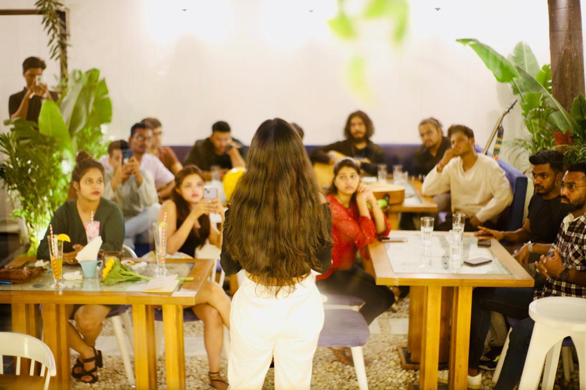 The Voyage - Cafe Hostel Cowork Pune Eksteriør billede