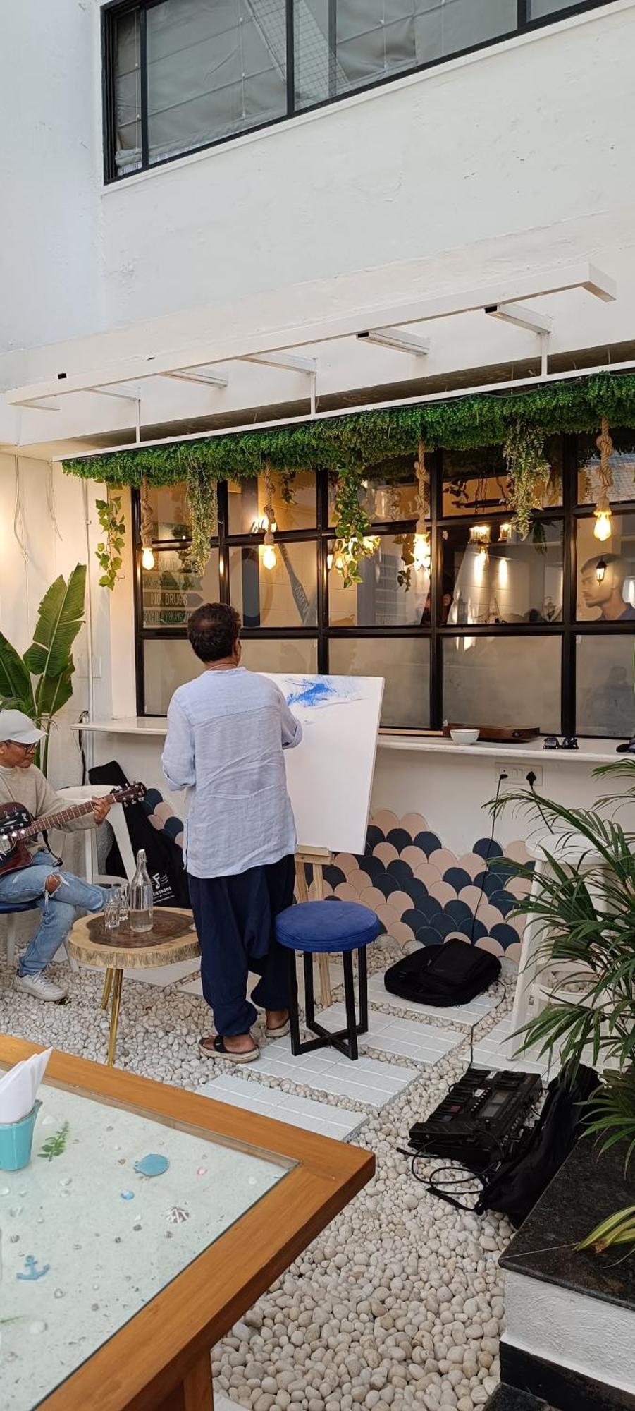 The Voyage - Cafe Hostel Cowork Pune Eksteriør billede