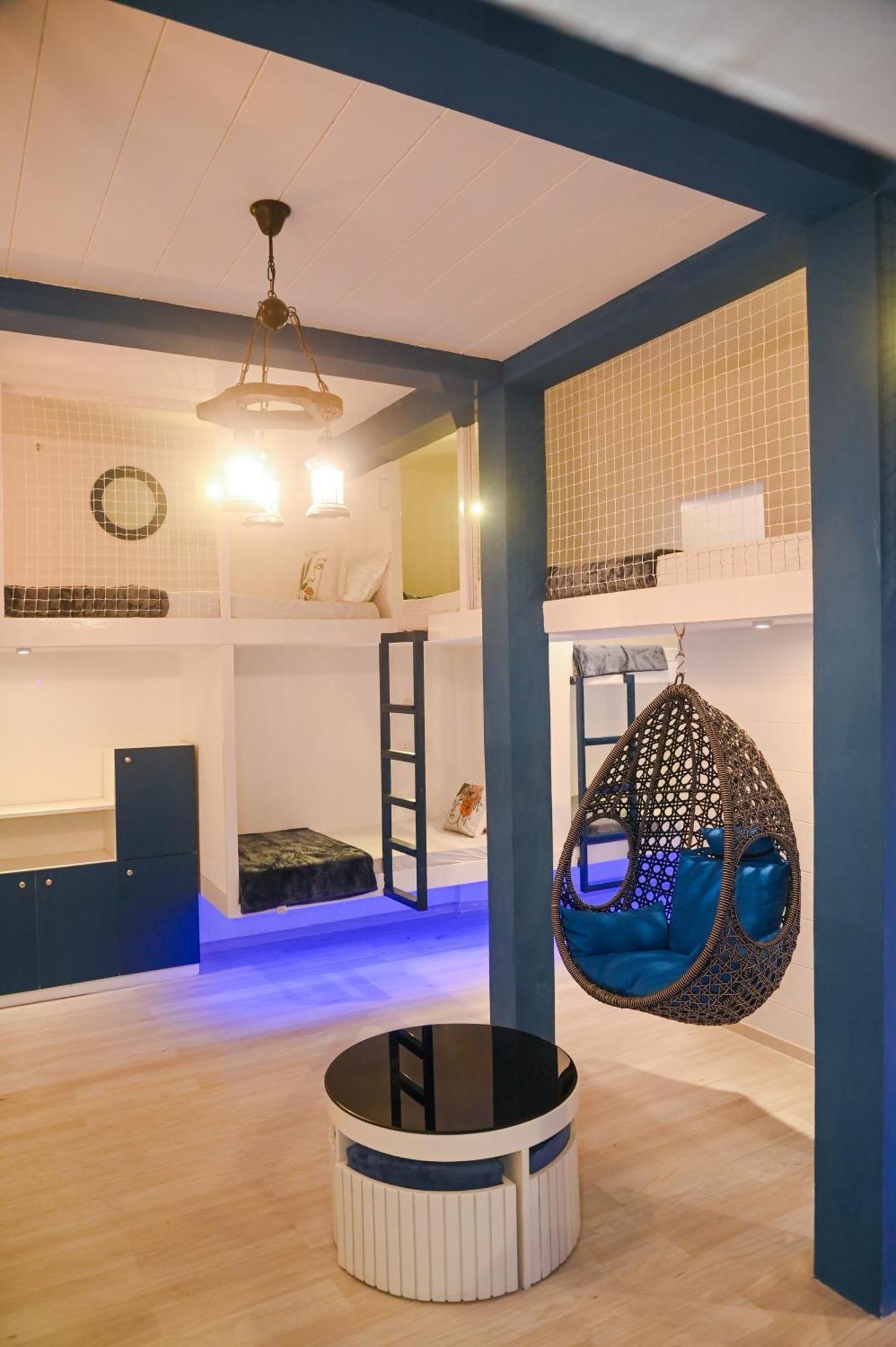 The Voyage - Cafe Hostel Cowork Pune Eksteriør billede